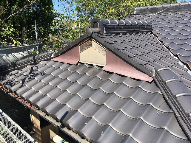 瓦屋根の点検を実施